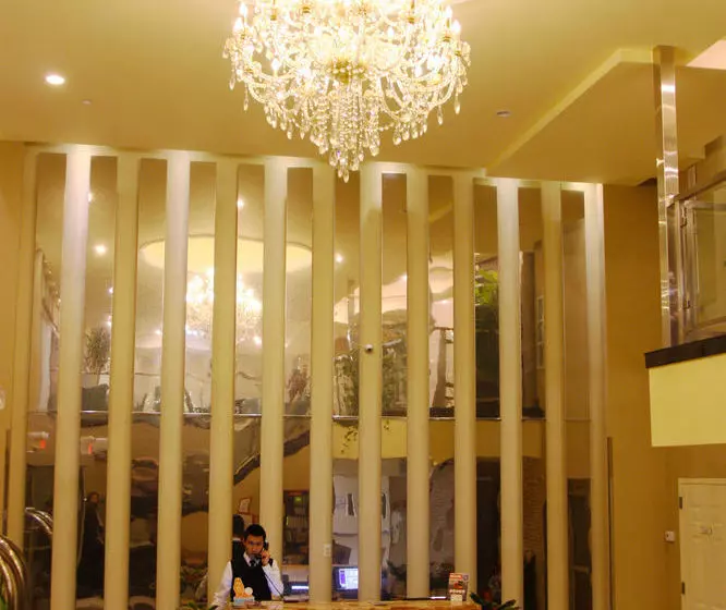 Hotelli Howard Johnson By Wyndham Long Island City