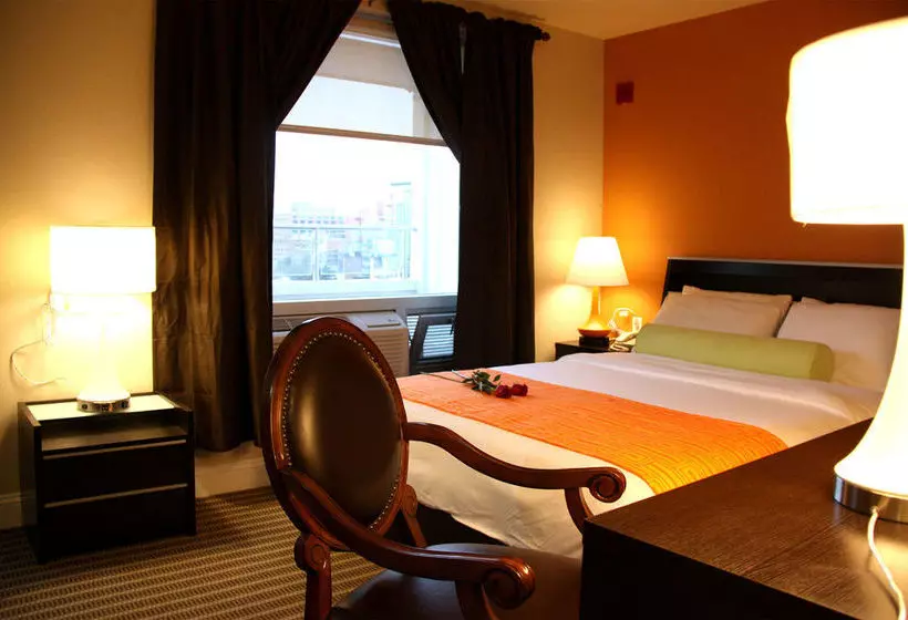 Hotelli Howard Johnson By Wyndham Long Island City