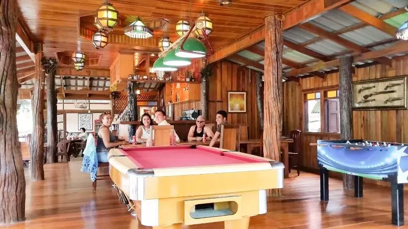 هتل J.holiday Inn Krabi