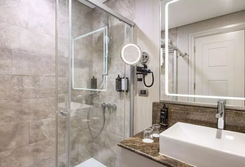 هتل Mercure Tbilisi Old Town