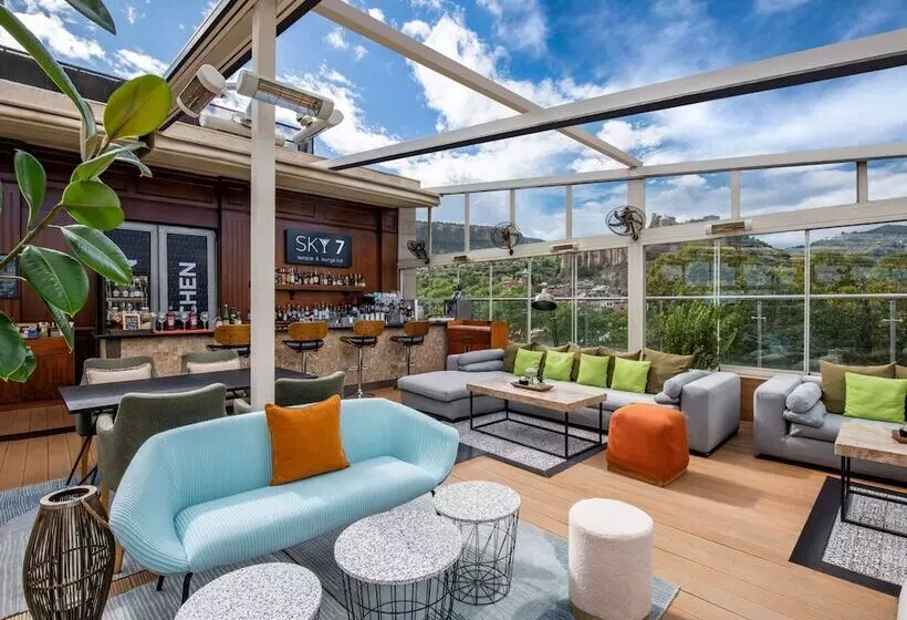 هتل Mercure Tbilisi Old Town