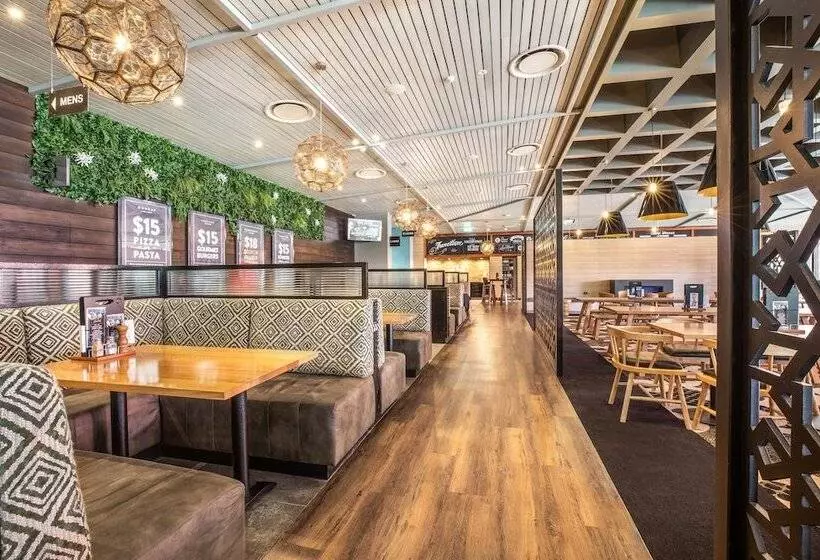 酒店 Nightcap At The Ranch