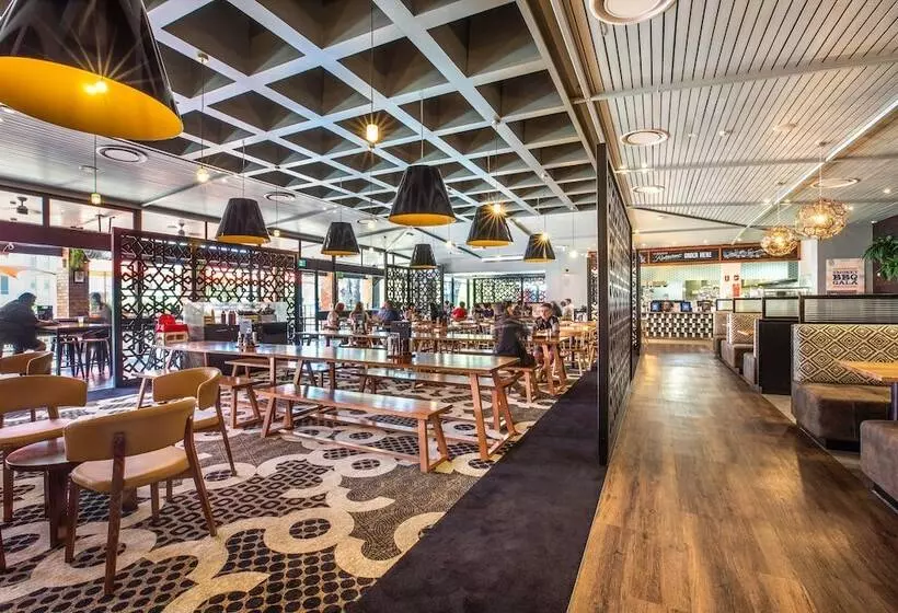 酒店 Nightcap At The Ranch