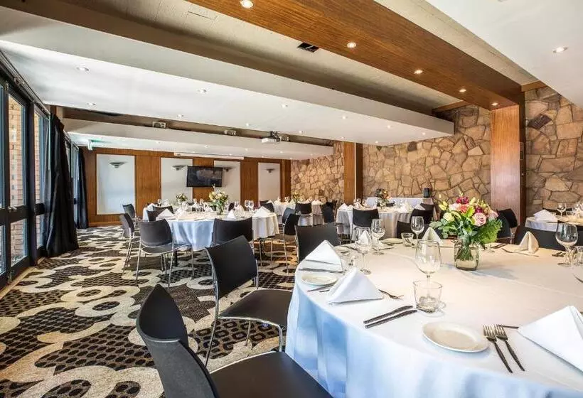 酒店 Nightcap At The Ranch