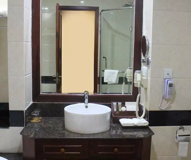 Отель Phnom Penh Katari