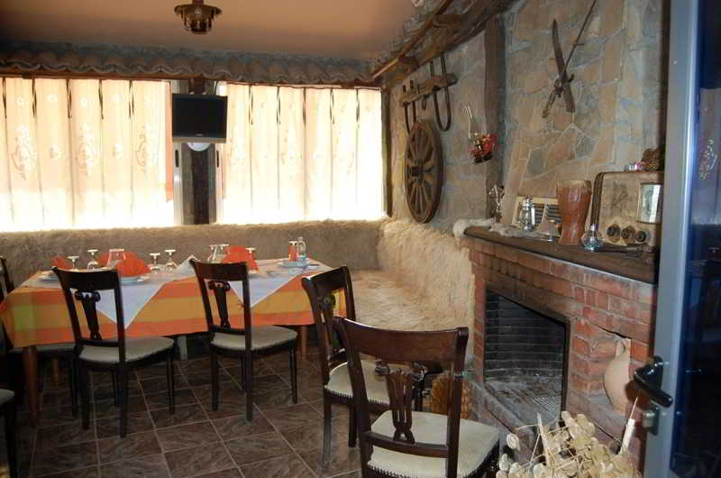 فندق Pilo Lala Konjat