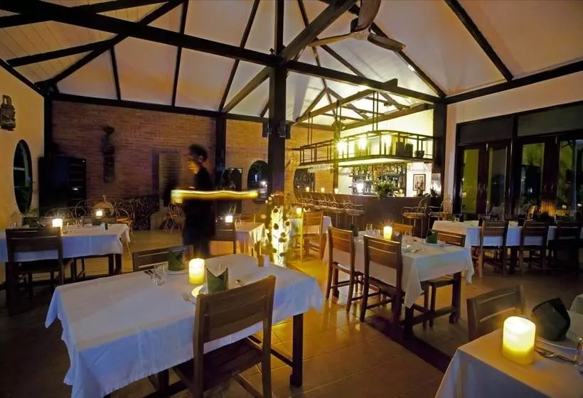 هتل Thanakha Inle