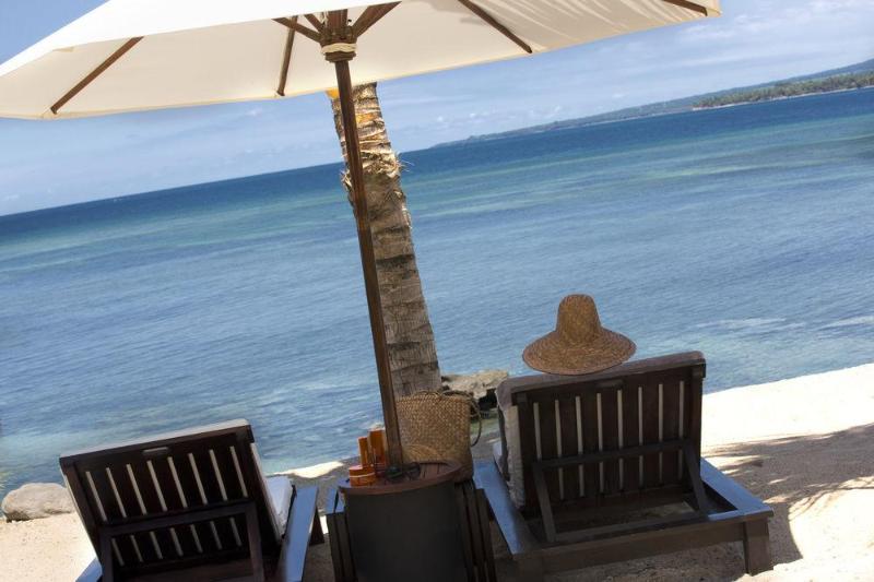 Отель The Lombok Lodge Suites & Private Villas