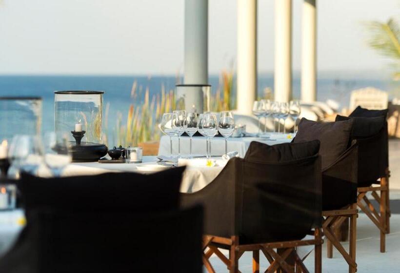 Отель The Lombok Lodge Suites & Private Villas