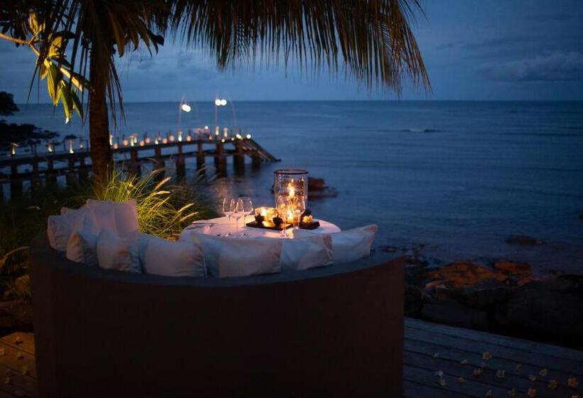 Отель The Lombok Lodge Suites & Private Villas