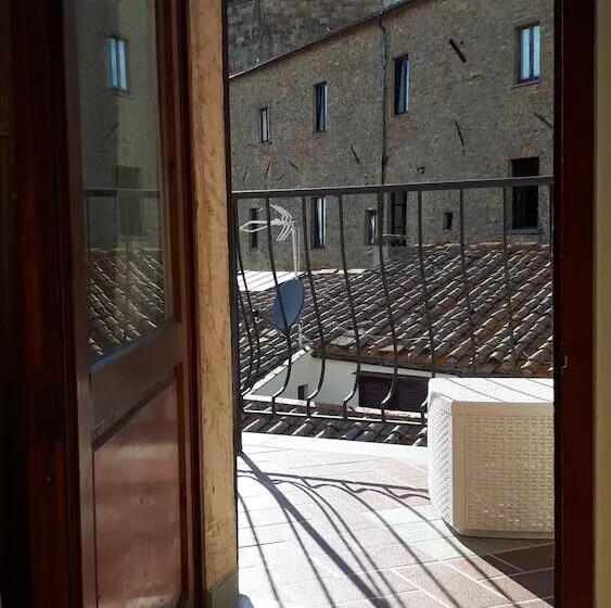 בית מלון כפרי Volterra In Superior