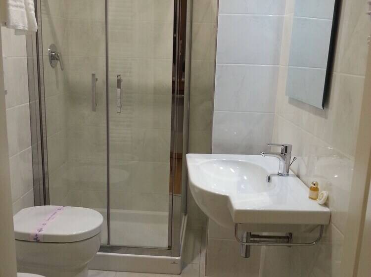 בית מלון כפרי Volterra In Superior