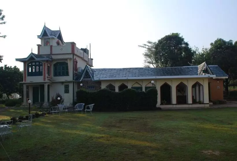 בית מלון כפרי Welcomheritage Judges Court