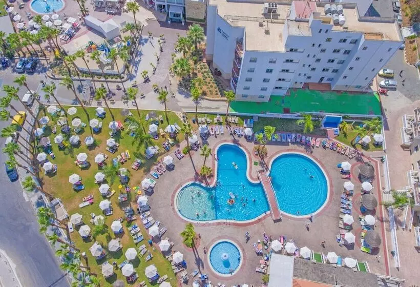 Marlita Beach Hotel Apartments