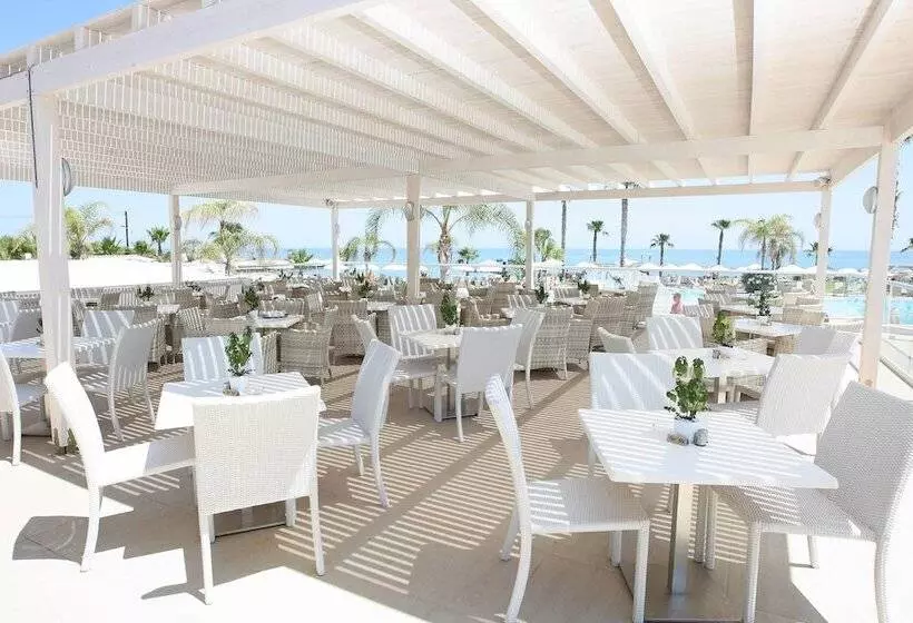 Marlita Beach Hotel Apartments