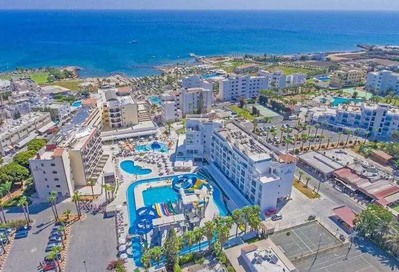 Marlita Beach Hotel Apartments