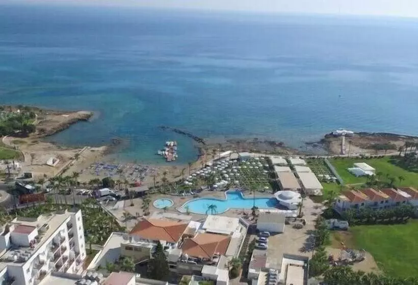 Marlita Beach Hotel Apartments