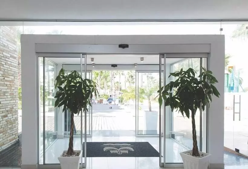 Marlita Beach Hotel Apartments