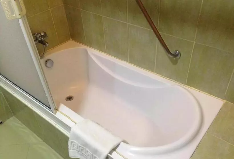 אתר נופש Moonbay Marina The Villas