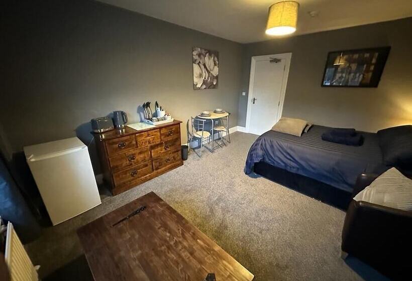 住宿加早餐 Black Bull