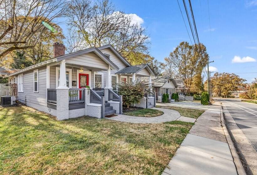 Bright And Modern Close To Everything