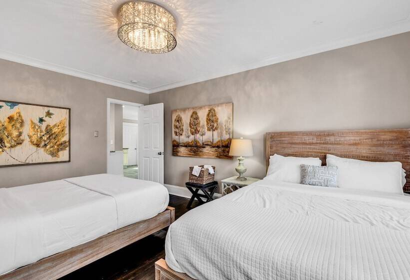 Bright And Modern Close To Everything