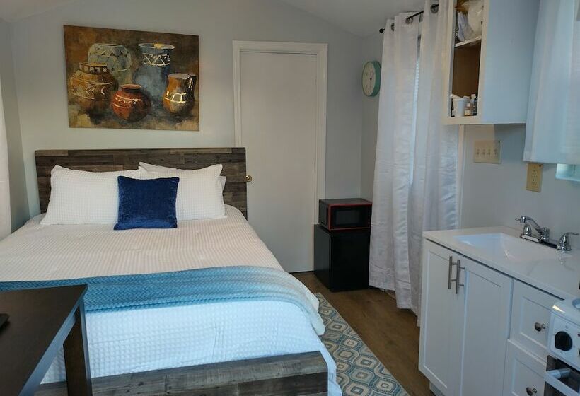 Cleo S Village, Blue Ridge Mountain Tiny House Village Cabin By Redawning