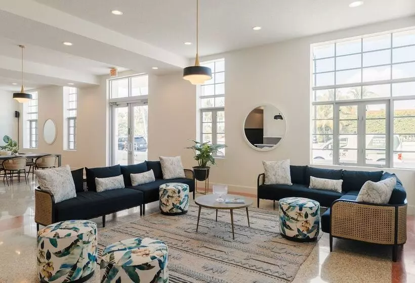 Found Miami Beach Powered By Sonder