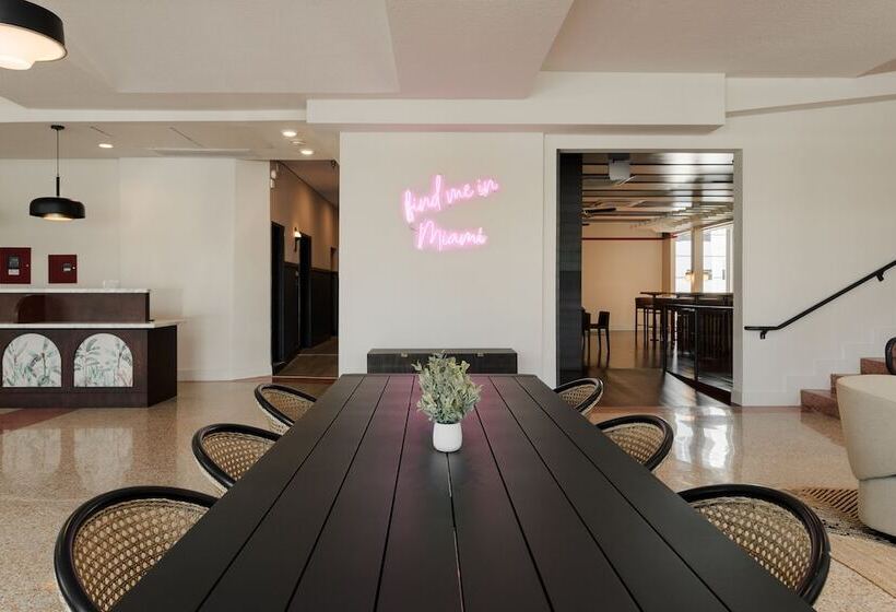 Found Miami Beach Powered By Sonder