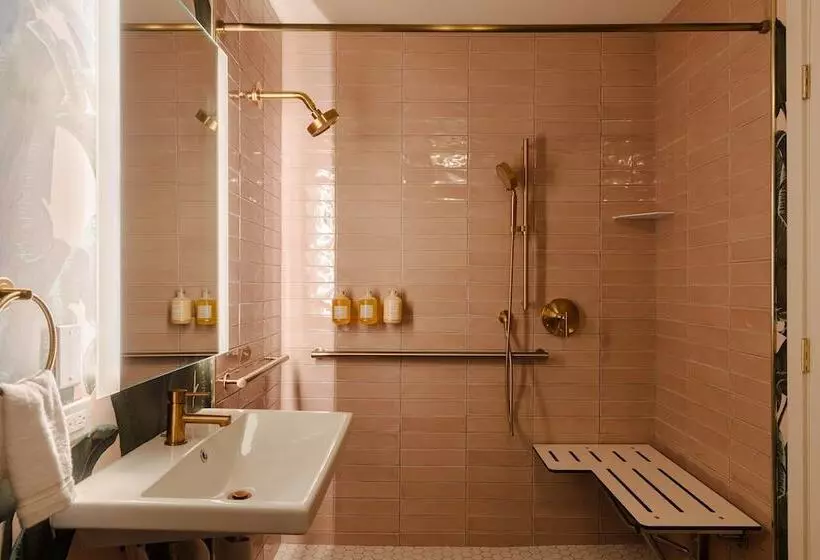 Found Miami Beach Powered By Sonder