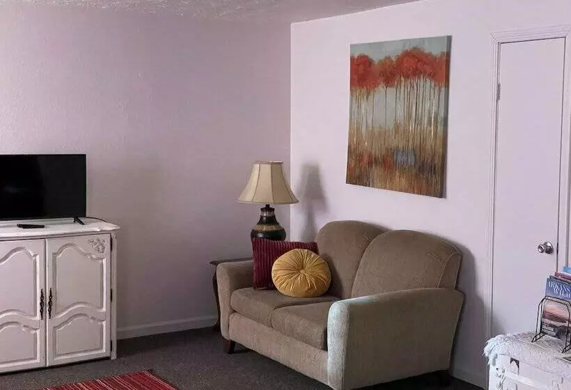 Hardy Vacation Apartments