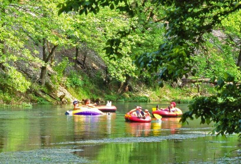 Hardy Vacation Apartments