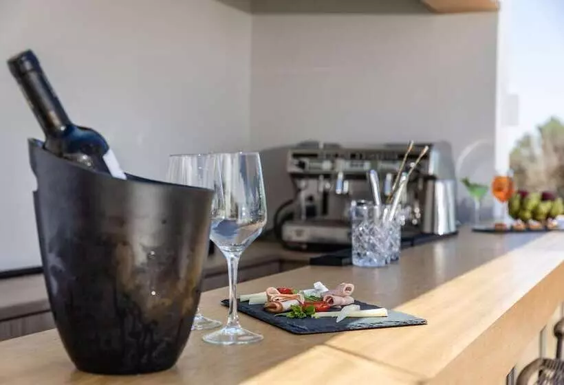 ホテル El Mar Naxos