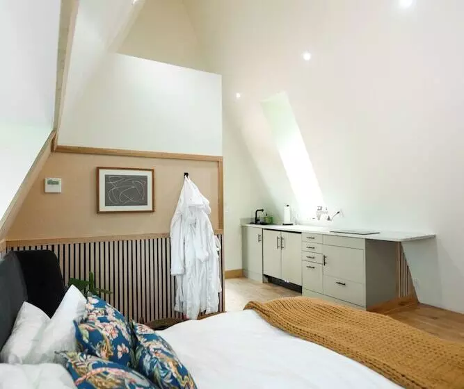 Hotelli Finger Lakes Treehouse