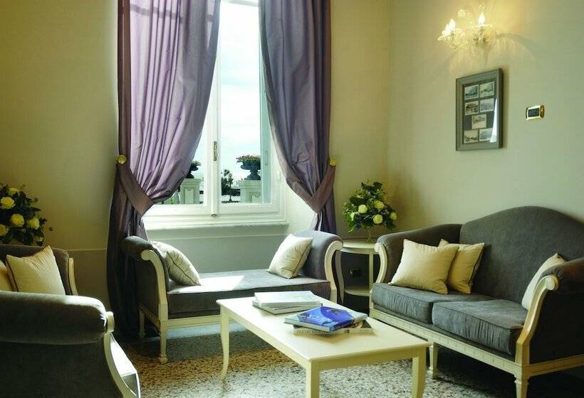 Отель Gh Palazzo Suite & Spa