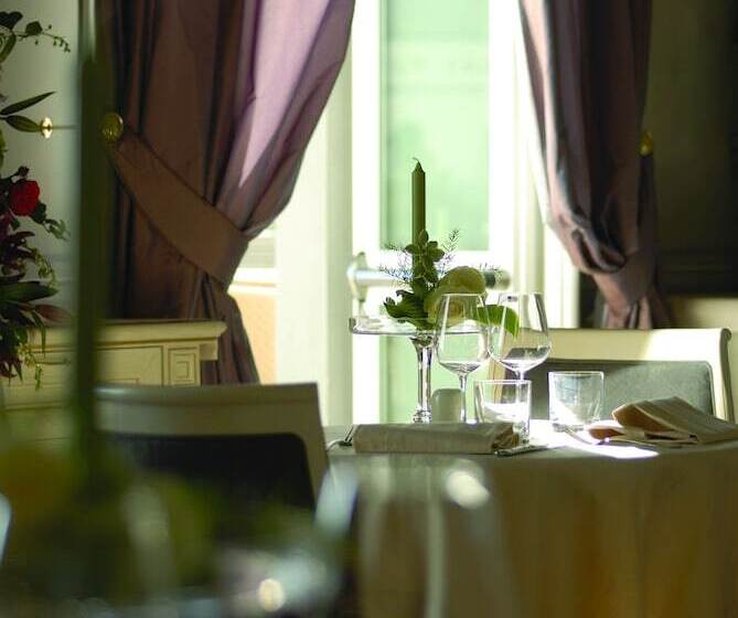 Отель Gh Palazzo Suite & Spa