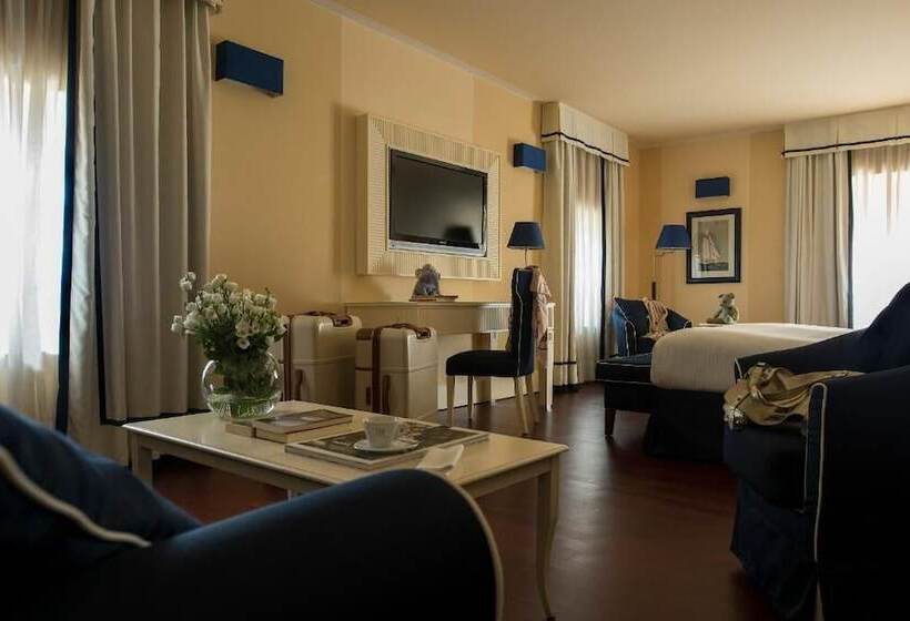 Отель Gh Palazzo Suite & Spa