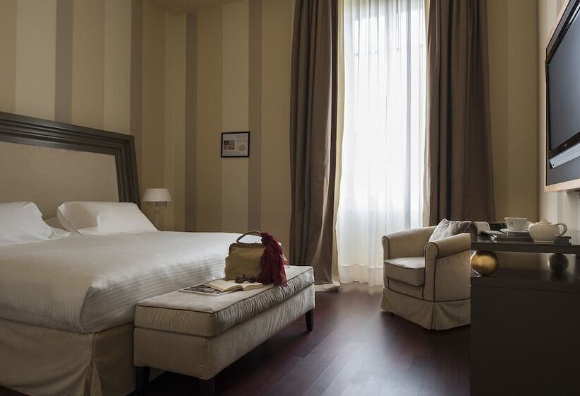 Отель Gh Palazzo Suite & Spa