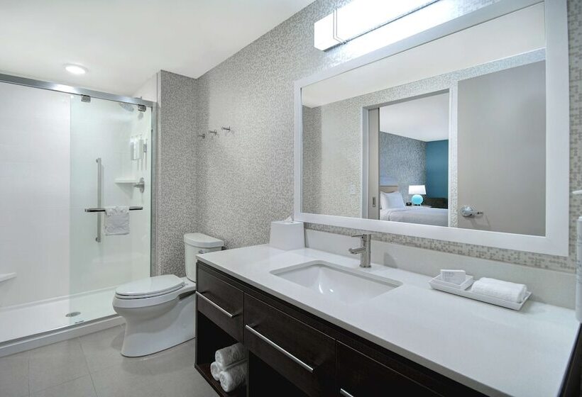 فندق Home2 Suites By Hilton Grand Rapids Airport