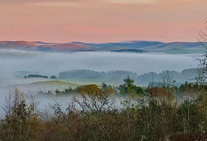 فندق Merklands Wood Luxury Lodges