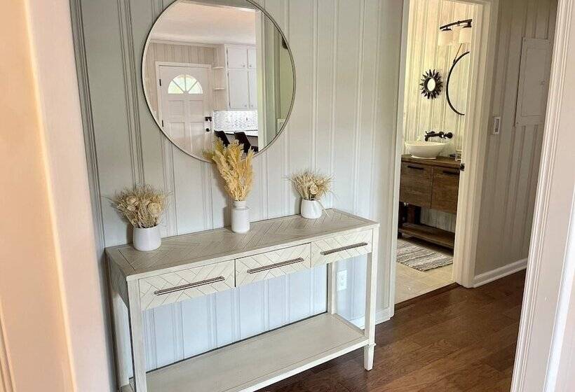 酒店 The Red Cottage Fantastic View Firepit Free Kayaks