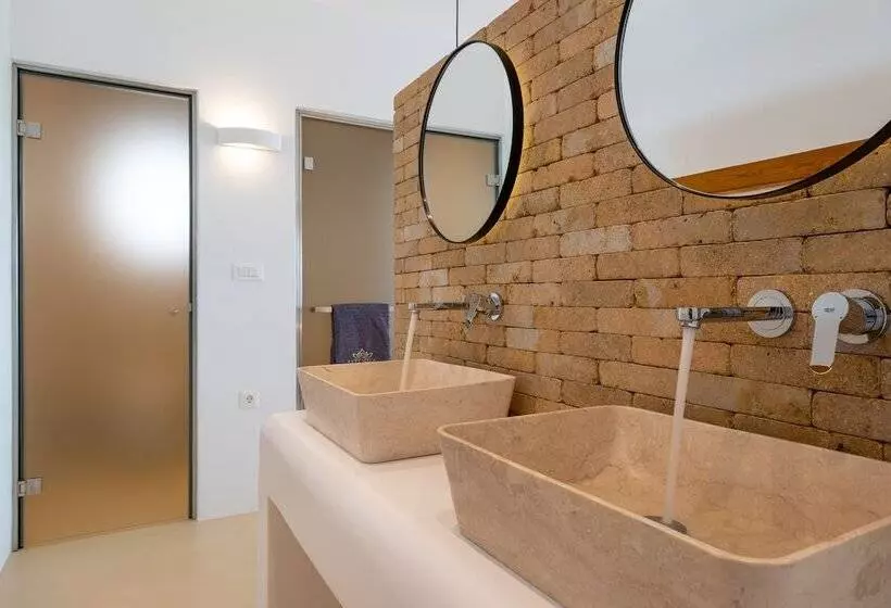 Hotelli Utopia Suites By Anna Platanou   Adults Only