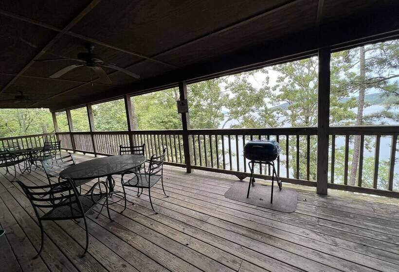 Lake View Three Bedroom, Three Bath Log Sided Cottage With Private Hot Tub Overlooking Lake Ouachita
