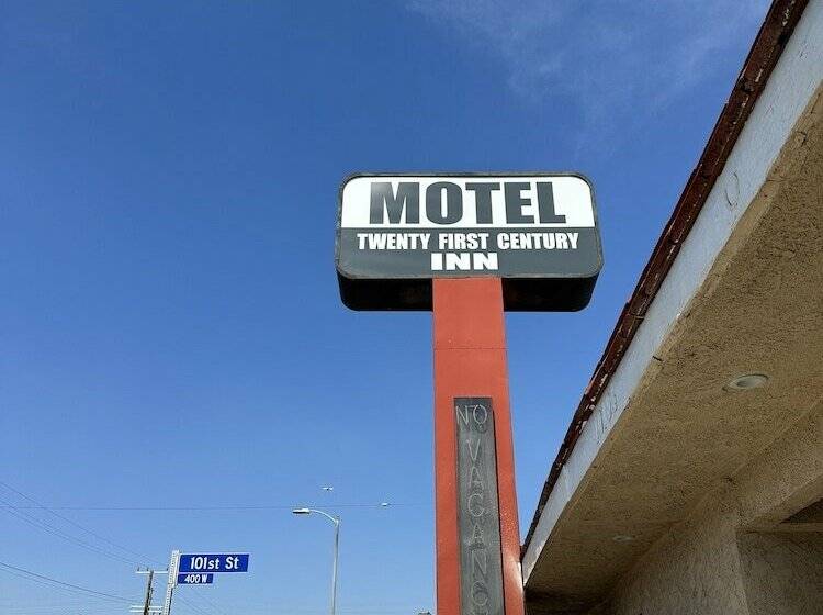 モーテル Twenty First Century Inn