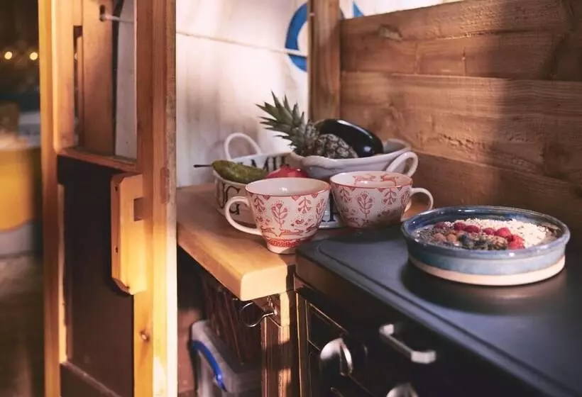 Mushroom Yurt Set In 4 Acres Of Woodland And Lakes