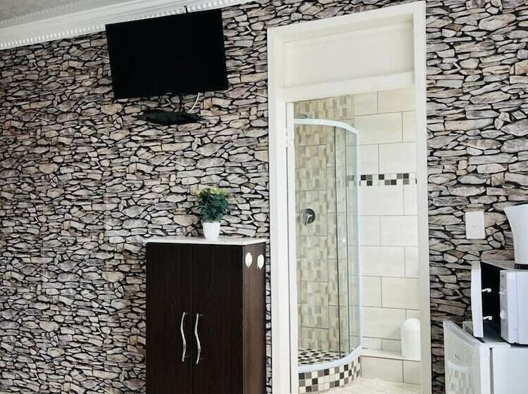 ペンション Abecor