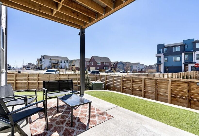 بنسيون Bear Lodge