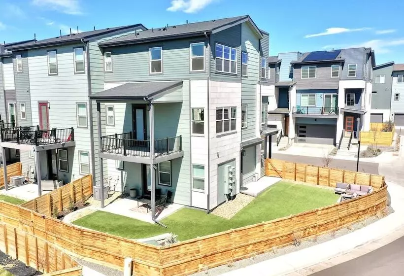 ペンション Bear Lodge