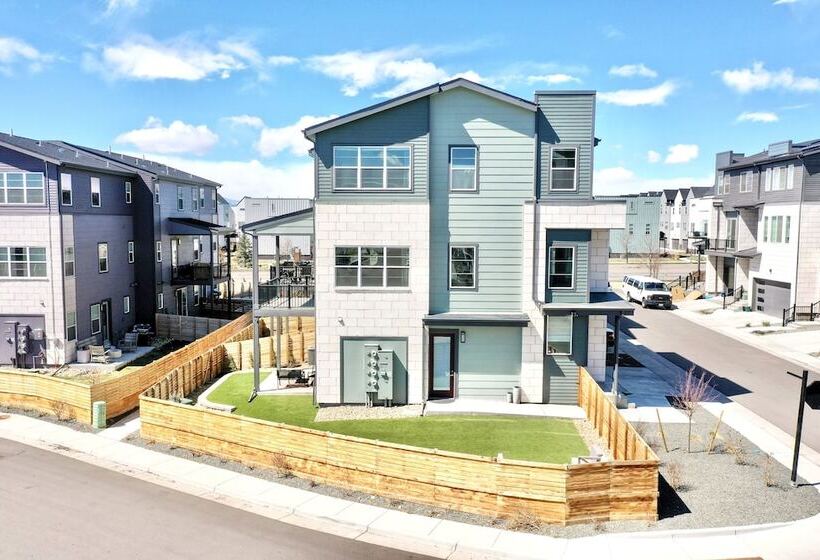 بنسيون Bear Lodge