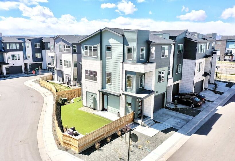 بنسيون Bear Lodge